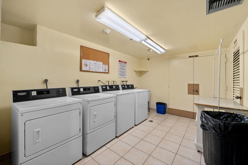 Welcome to Unit 406 at Hillcrest East 26 in Hollywood. This 1 - photo 26
