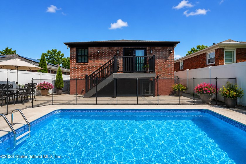 Welcome to 26 Lortel Avenue, tucked away on a beautifully - photo 3