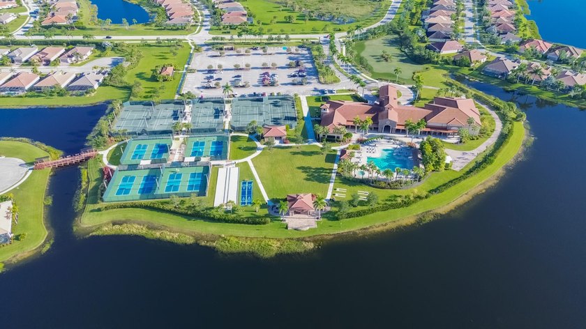 Experience the ultimate 55+ lifestyle in this elegant - photo 42