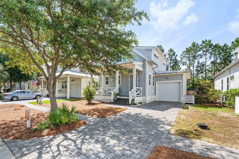 Positioned in the heart of Santa Rosa Beach, this exceptional - photo 3