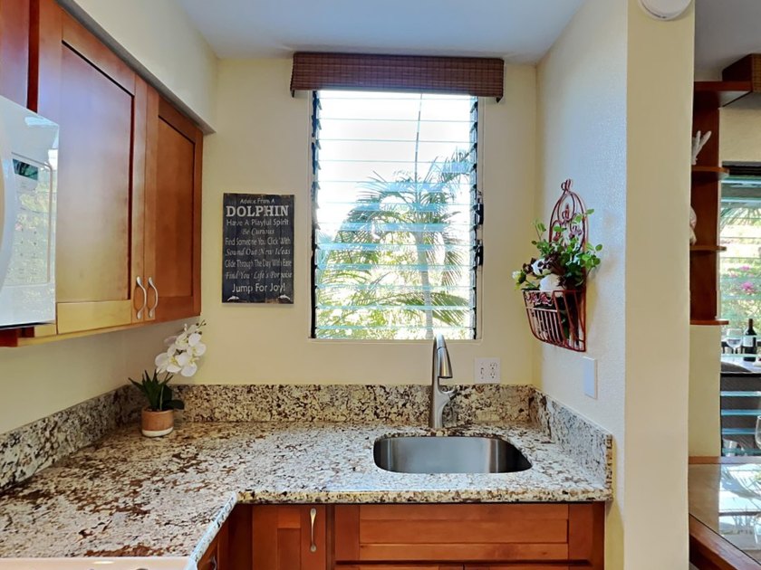 Welcome to Kihei Akahi D-101, a beautifully remodeled - photo 14
