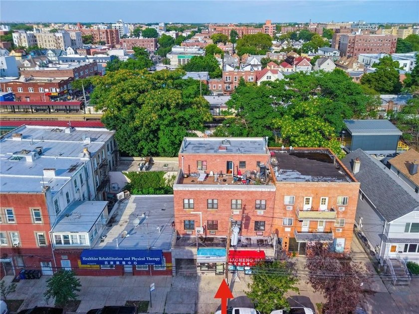 Prime Mixed-Use investment opportunity in the heart of - photo 5