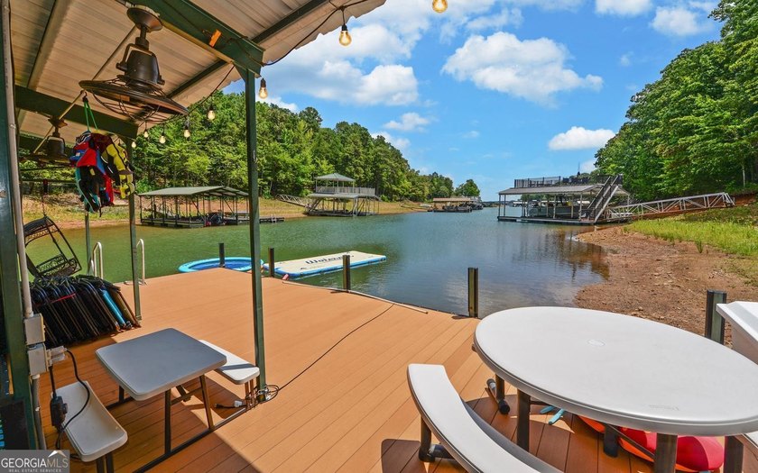 The Ultimate Lake Hartwell Luxury Retreat! Forget the standard - photo 6