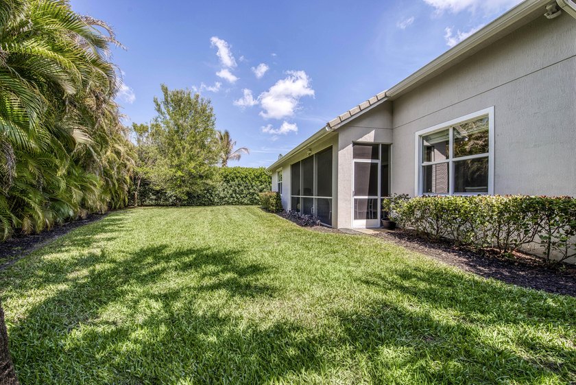 Outstanding New Price! This unique and highly sought-after - photo 36