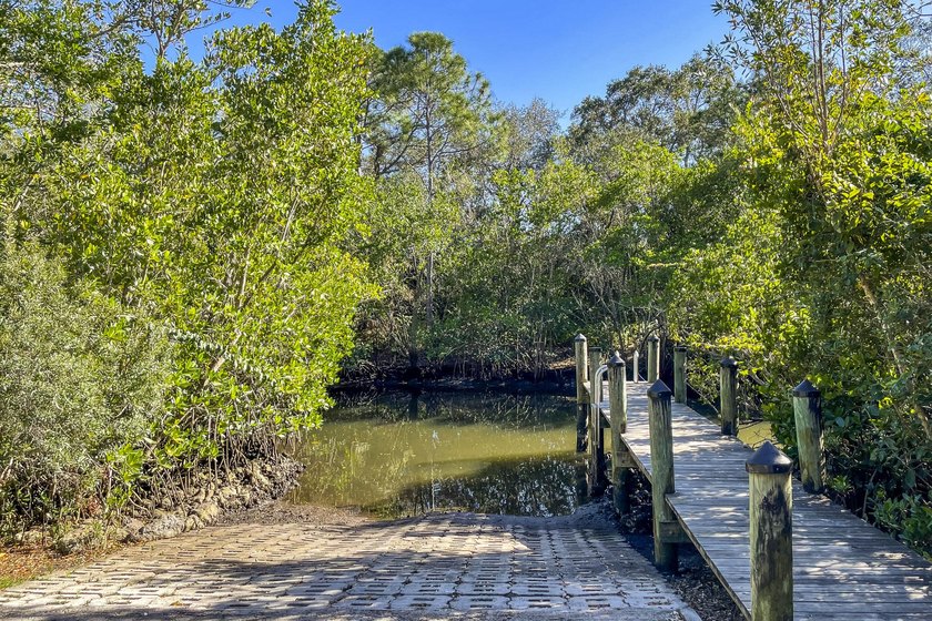 Outstanding New Price! This unique and highly sought-after - photo 41