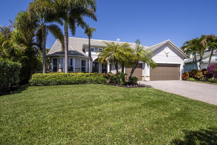 Outstanding New Price! This unique and highly sought-after - photo 43