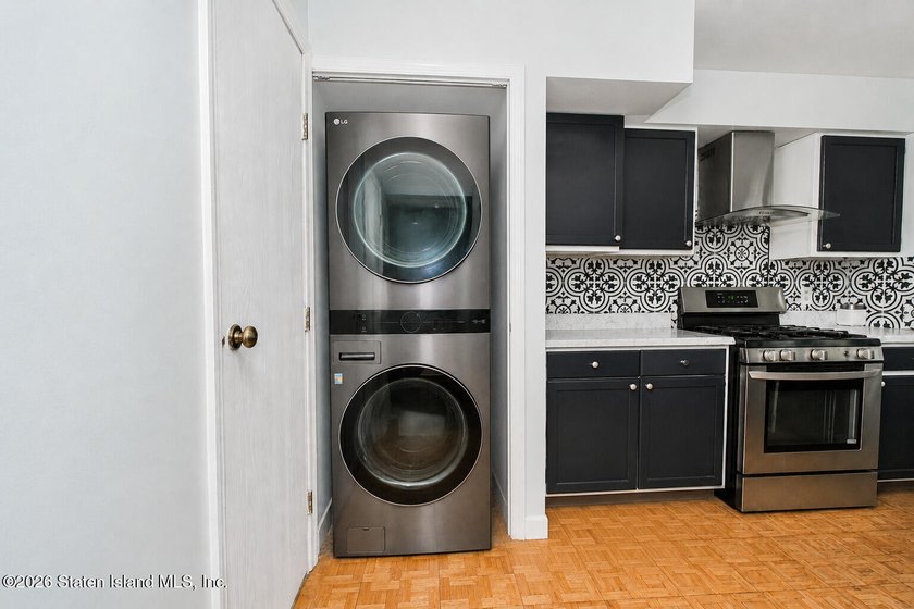 Welcome to 548 Ilyssa Way, a beautifully maintained - photo 5