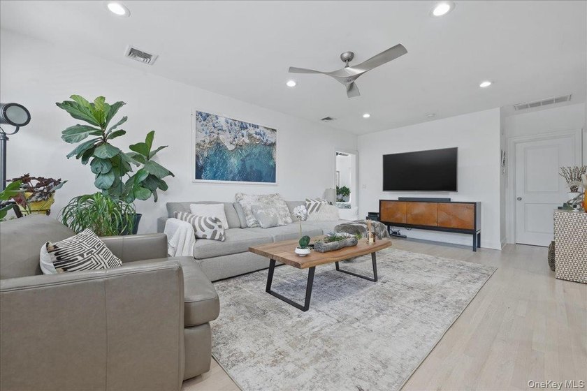 Welcome to 18 Clark Street Long Beach This home is located on - photo 8