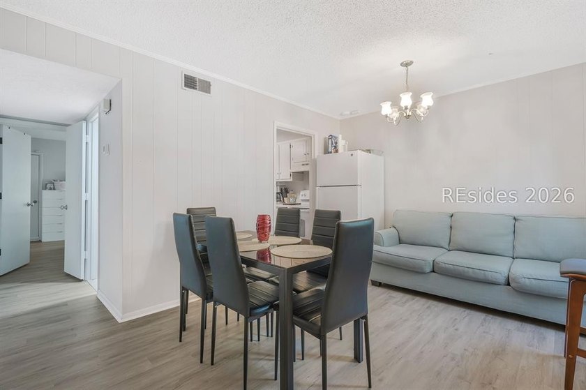 Condo in prime Hilton Head location! This 2BR, 3BA - photo 2