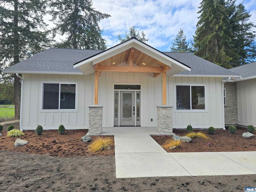 Brand New Construction just completed in Sequim's Sunland - photo 13