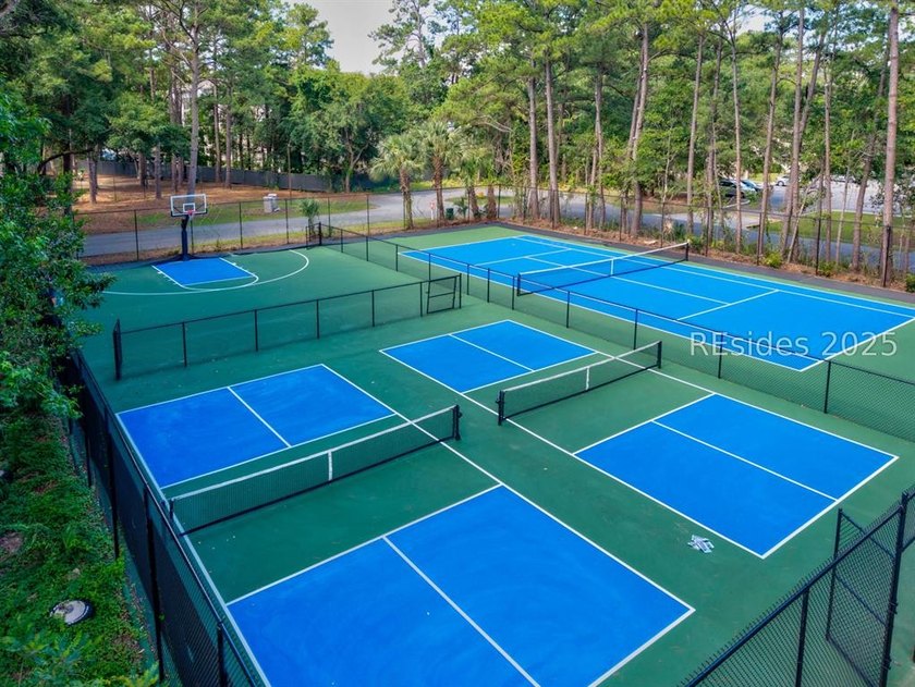 Condo in prime Hilton Head location! This 2BR, 3BA - photo 6