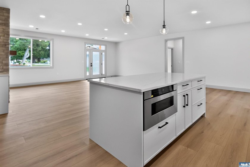 Brand New Construction just completed in Sequim's Sunland - photo 30