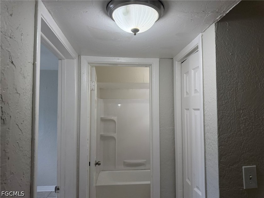 GREAT Investment Opportunity! Charming, Large Four Bedroom, Two - photo 31