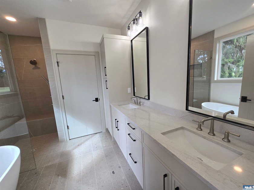 Brand New Construction just completed in Sequim's Sunland - photo 38