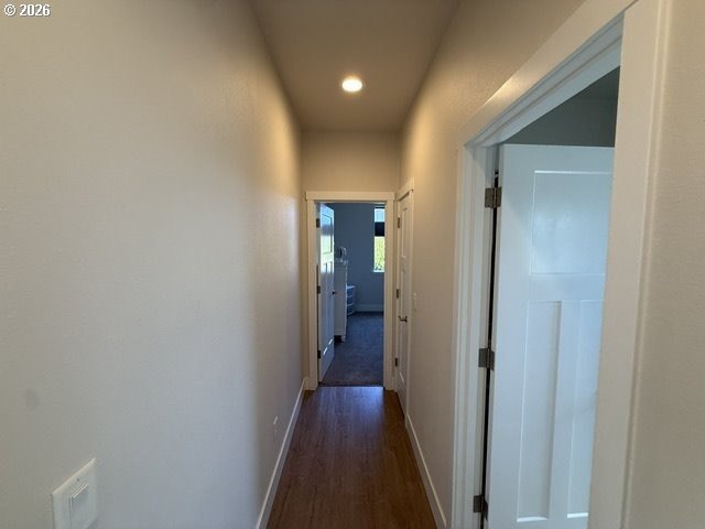 Beautifully maintained *Rogue* floor plan offering 1,765 sq. ft - photo 8
