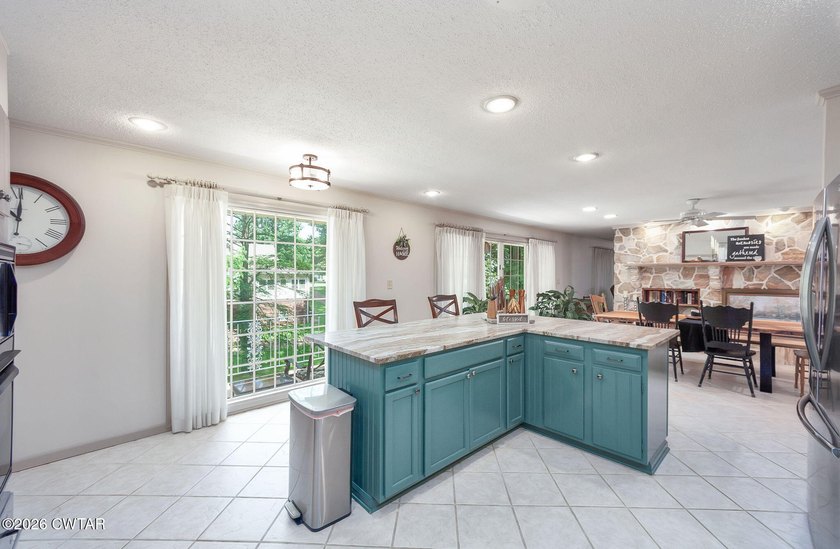 Looking for a family home with room to grow? This is it! Located - photo 9