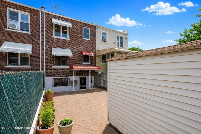 Exceptional opportunity to own a vacant two-family attached home - photo 6