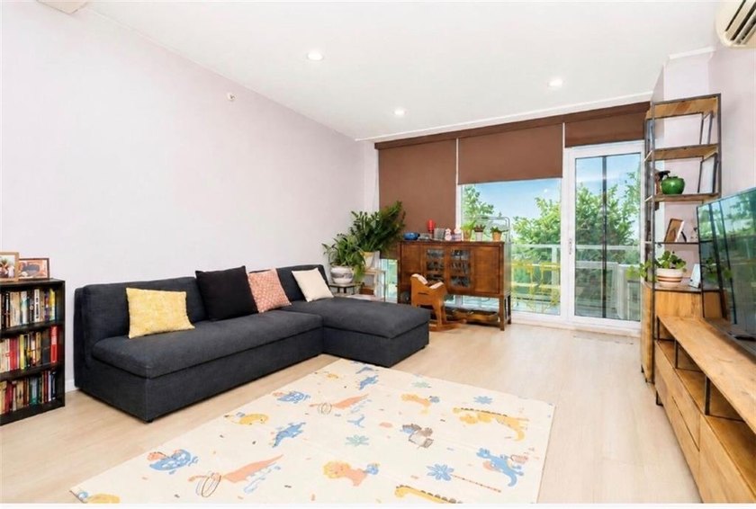 Unique opportunity to own four bedrooms - three full baths 1800 - photo 3