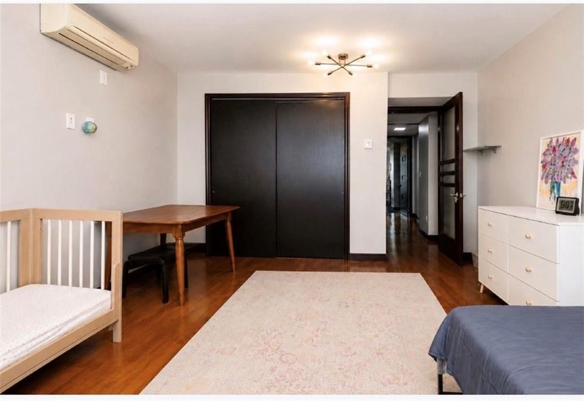 Unique opportunity to own four bedrooms - three full baths 1800 - photo 8