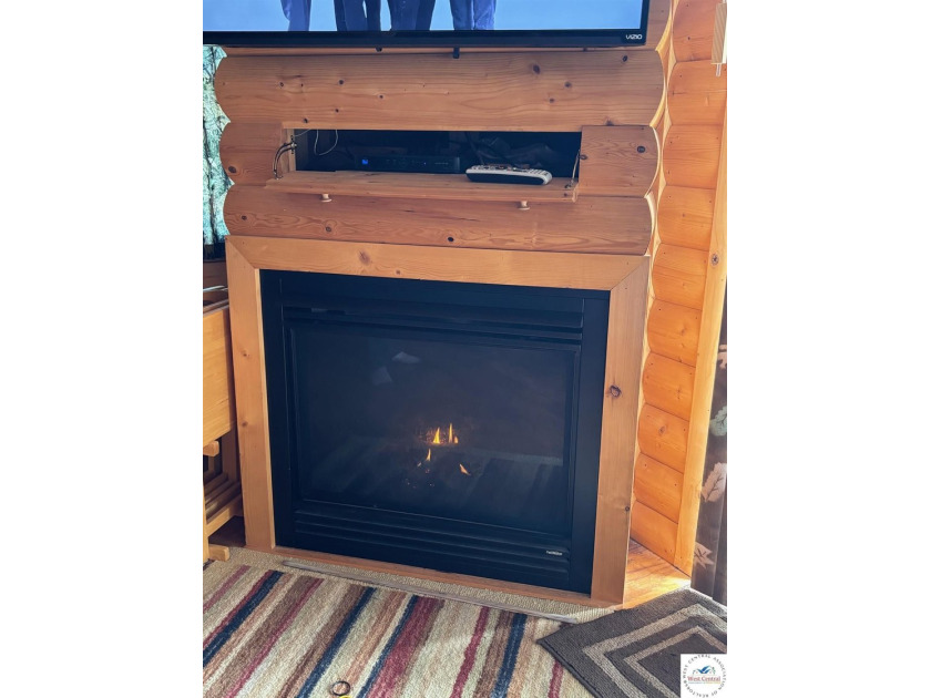 Fully Furnished 2nd Tier Lake Cabin Discover the perfect blend - photo 7