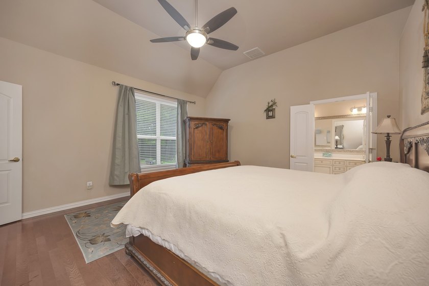 This beautifully maintained home offers a spacious and inviting - photo 15