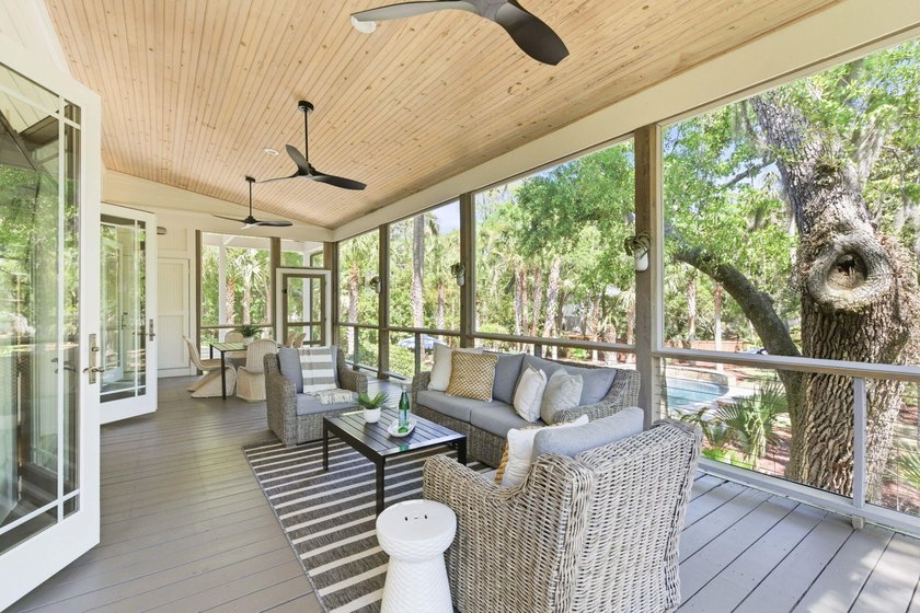 The house is beautiful. The backyard is UNFORGETTABLE. And the - photo 31