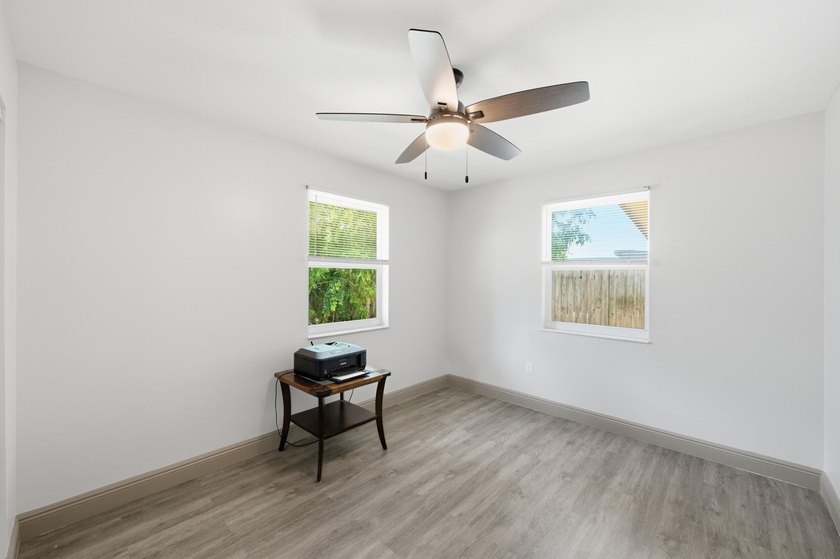 Welcome home to this beautifully updated 3-bedroom, 2-bath - photo 17