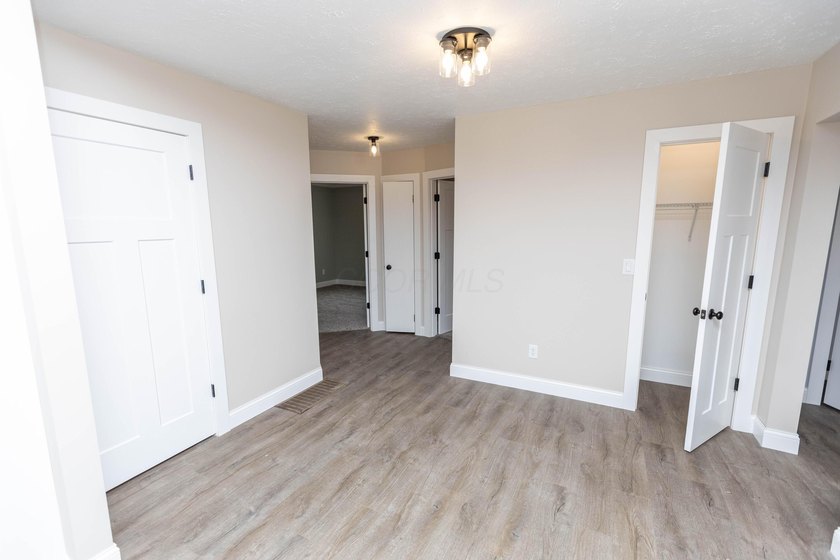 Welcome to 828 Terrace View Drive in Apple Valley. This - photo 19