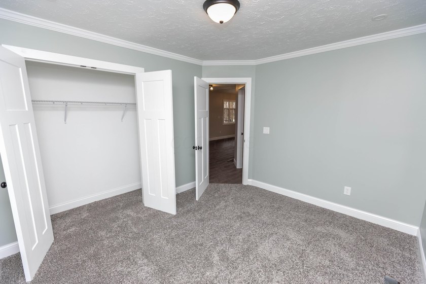 Welcome to 828 Terrace View Drive in Apple Valley. This - photo 22