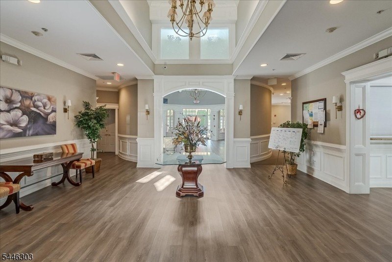 Experience refined, hassle-free living in The Royal Club at - photo 33