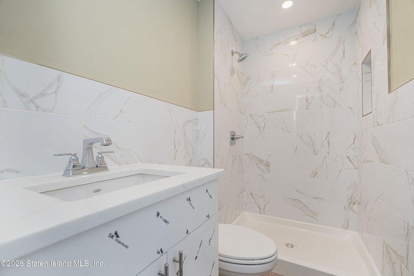 NEW CONSTRUCTION 6-OVER-6 Located in the desirable section of - photo 6