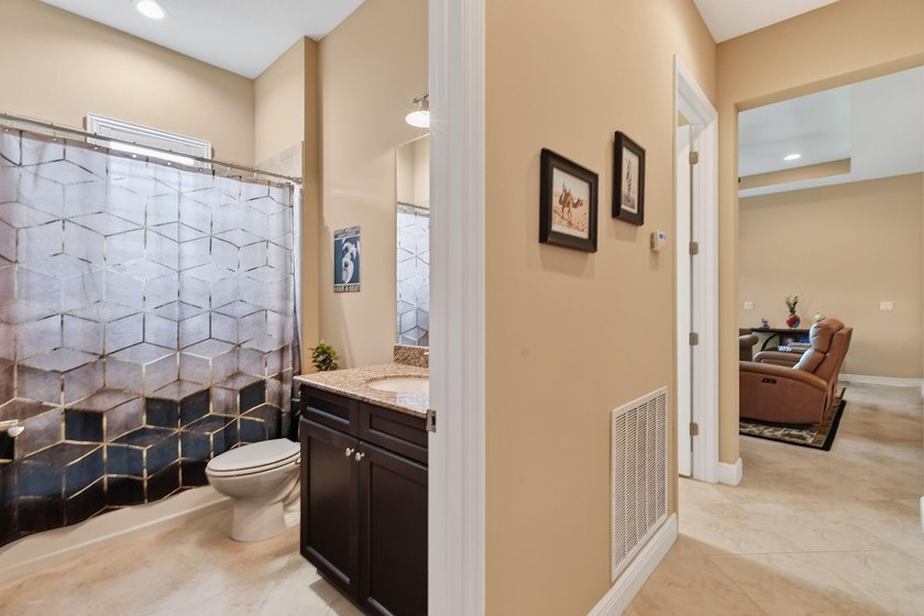 Meticulously maintained 2BR/2BA/2CG villa ideally located close - photo 42