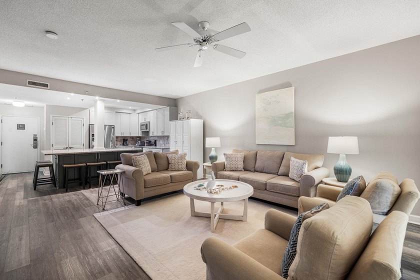 Beautiful views facing due South! Experience elevated coastal - photo 4