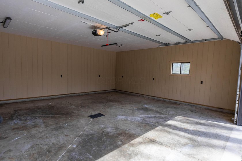 Welcome to 828 Terrace View Drive in Apple Valley. This - photo 55