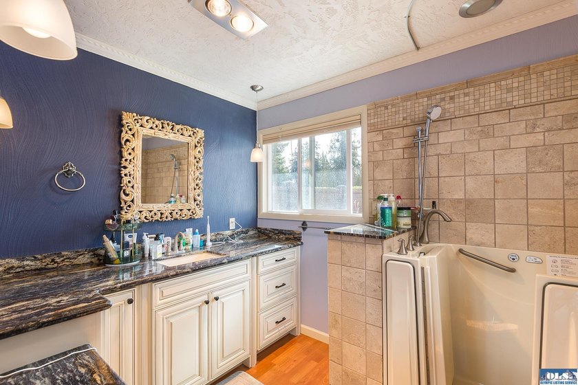 Welcome to this beautiful single-level condo nestled in the - photo 25