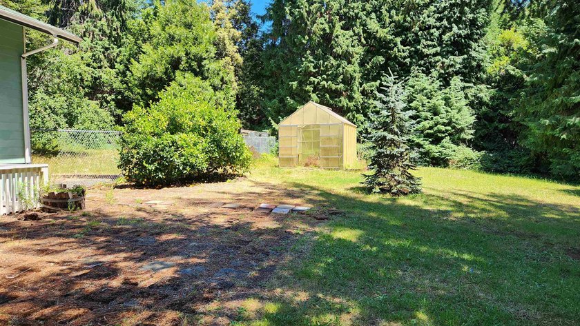 Private Hiouchi home near the Smith River and Redwoods. Escape - photo 46