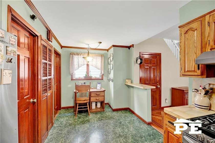 Welcome to 1782 East 51st Street in the heart of Old Mill Basin! - photo 8