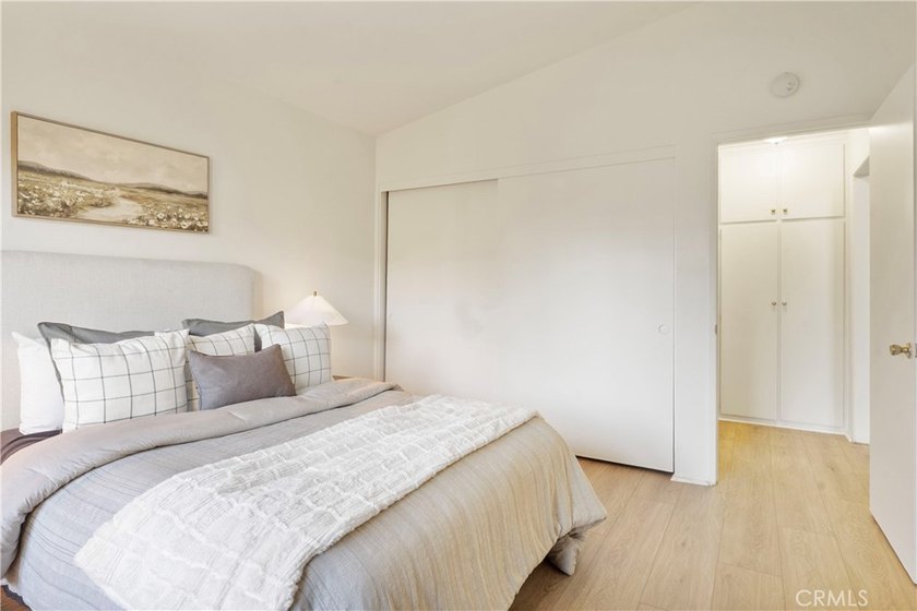 Experience comfort and coastal calm in this beautifully situated - photo 17