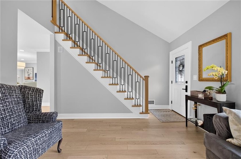 Welcome to this exceptional multi-generational property in the - photo 8
