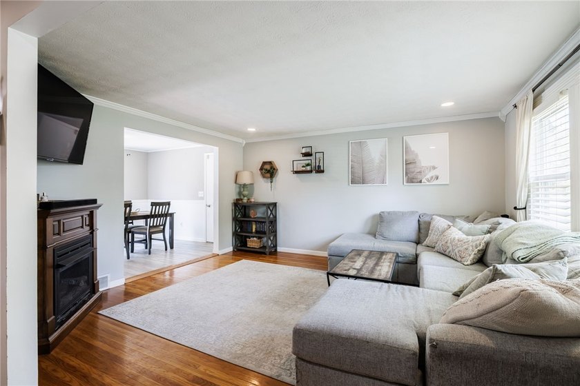 Welcome home to this beautifully updated split-level in the - photo 12