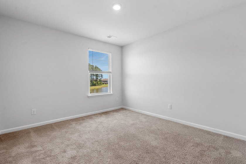 Welcome home to this beautifully maintained property offering - photo 30