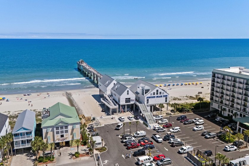 Incredible opportunity to purchase this waterfront 3 bedroom, 2 - photo 40