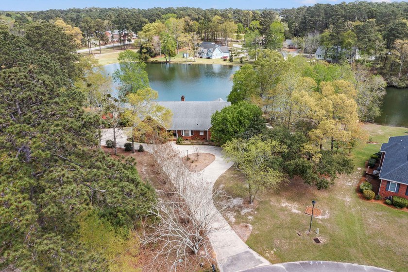 Welcome to 370 Chapel Creek Drive in Santee, SC, where golf - photo 4