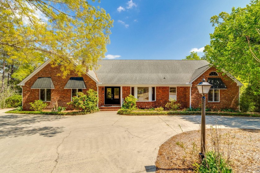 Welcome to 370 Chapel Creek Drive in Santee, SC, where golf - photo 7