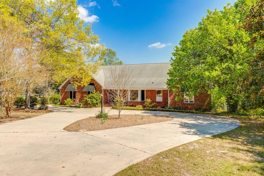 Welcome to 370 Chapel Creek Drive in Santee, SC, where golf - photo 8