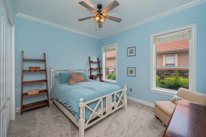Experience refined, single-level living in the gated golf - photo 42