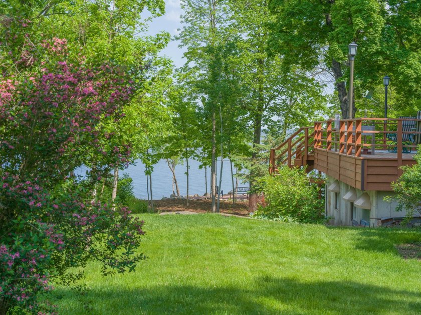 So much to say about this stunning YR home on Mille Lacs. The - photo 3