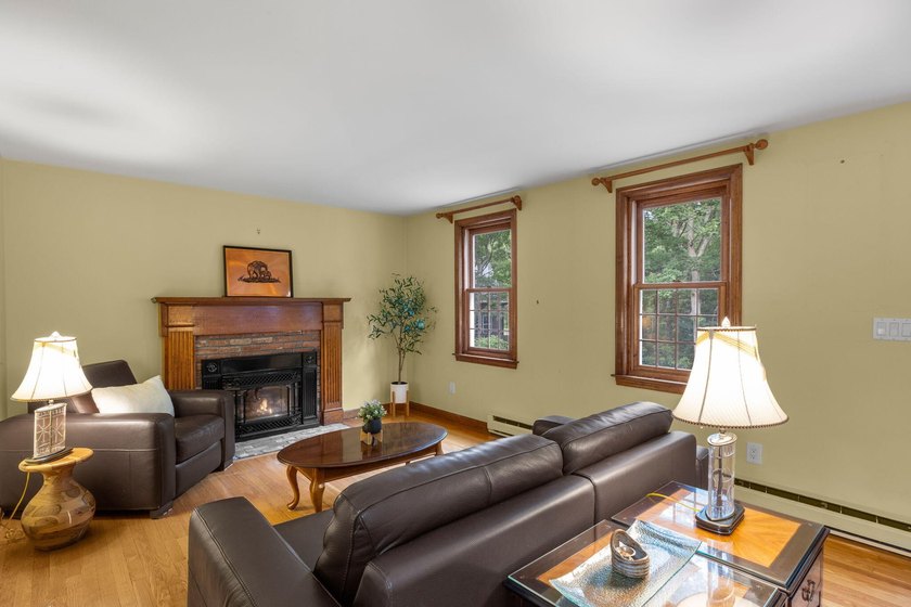 This one-of-a-kind Cape Cod with Colonial charm set on 1.3 - photo 8