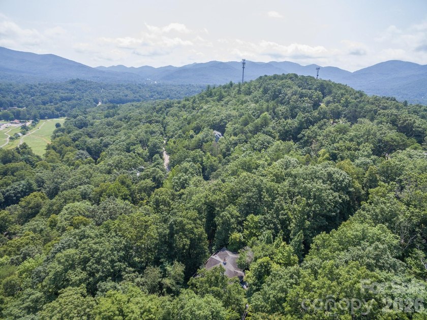 Public Remarks Sit, relax &amp; enjoy the beautiful mountains from - photo 4