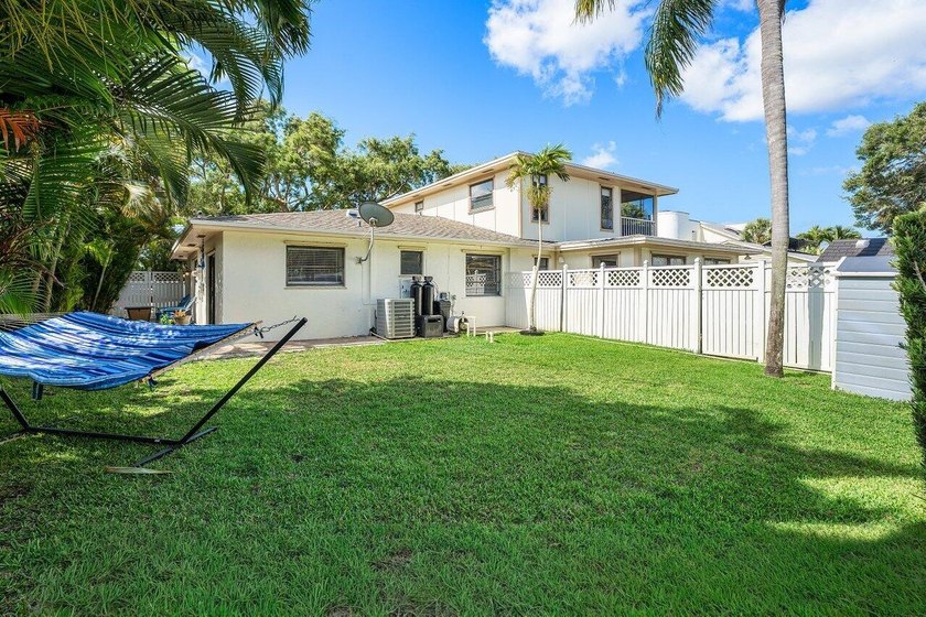 RARE OPPORTUNITY in North Palm Beach with this spacious - photo 53